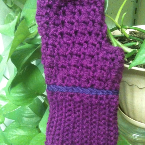Fingerless Mittess - Picture 6 of 9